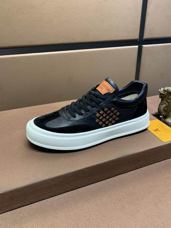 men LV shoes-068